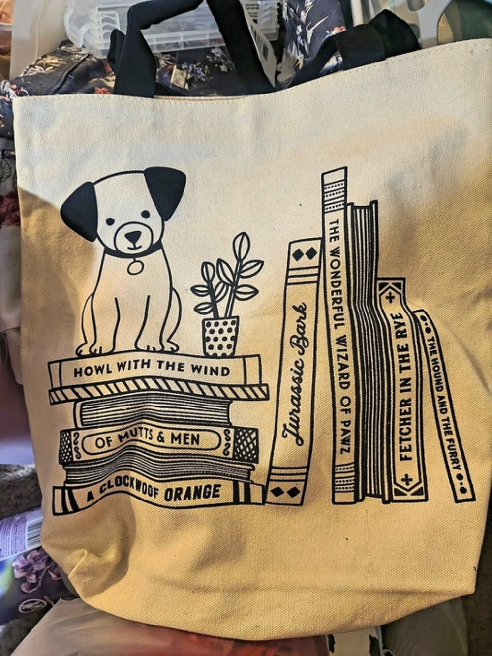 Galis Natural Harmony Graphic Tote NWT in Beige & Black Barnes And Noble